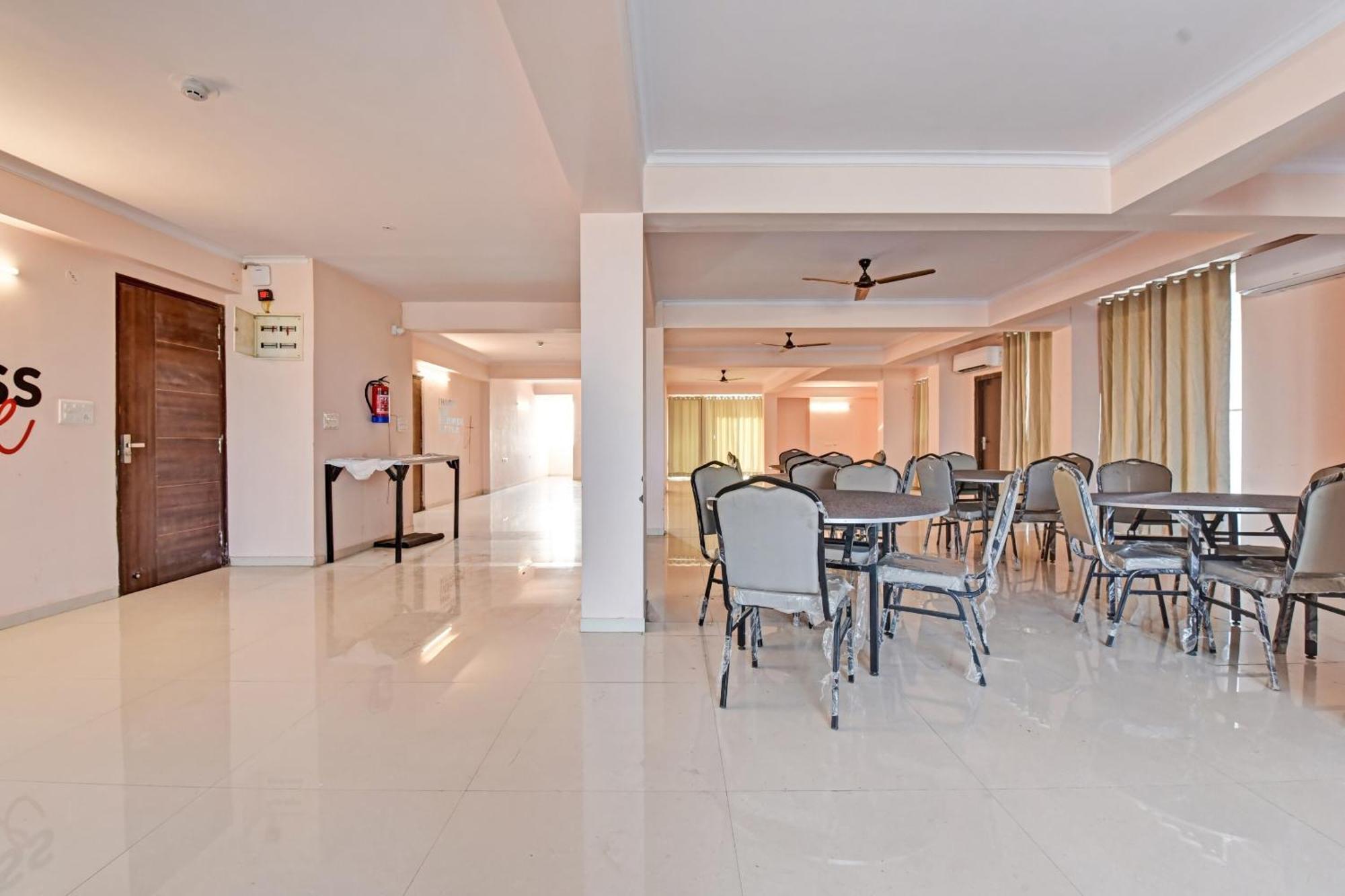 Hotel O Townhouse Jaipur Buitenkant foto